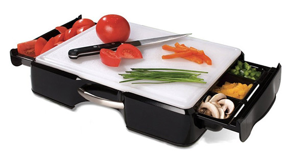 9 Cool and Multifunctional Cutting Boards