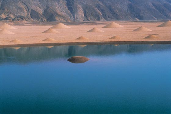 Desert Breath: Land Art Installation in the Sahara Desert