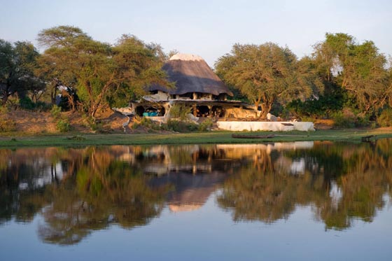 Nature Embracing Villa in Lower Zambezi National Park