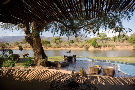 Nature Embracing Villa in Lower Zambezi National Park