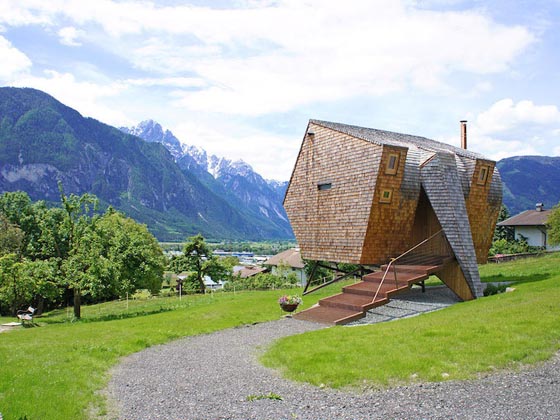 Uvogel: 45-square-meter house for Breathtaking Views