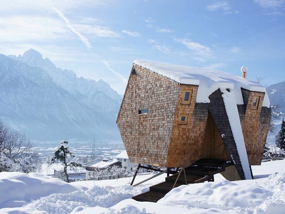 Uvogel: 45-square-meter house for Breathtaking Views