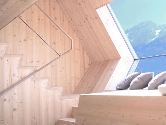 Uvogel: 45-square-meter house for Breathtaking Views