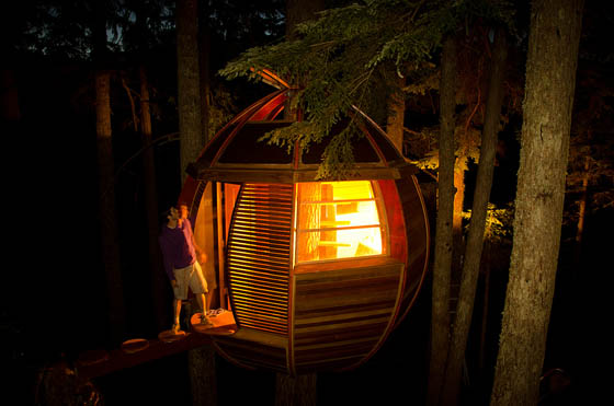 HemLoft: A Secret Tree House Hiding in the Woods of Whistler, Canada