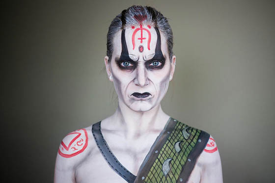Self-Taught Makeup Artist Turn Herself Into Pop Culture Characters