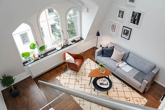 Small Duplex in Central Stockholm Offers Charming and Bright Living Style