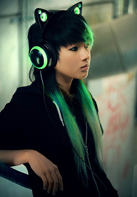 Axent Wear: Cute Cat Ear Headphones with LED lights