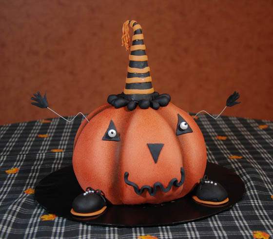 30 Creative and Inspirational Halloween Cake Ideas