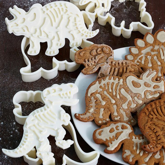 12 Cool and Playful Cookie Cutters and Stamps