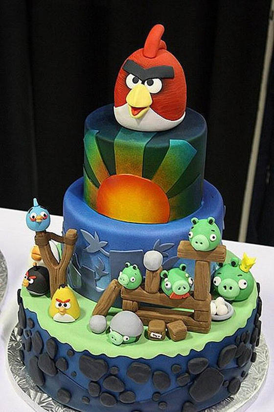 26 Playful Video Game Themed Cake Designs - Design Swan