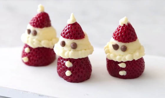 18 Christmas Treat Recipes To Spice Up Your Table