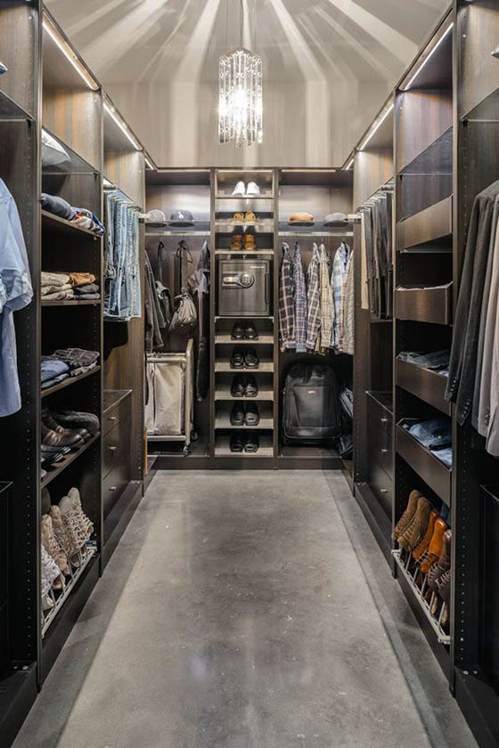 25 Cool Walk In Closet Ideas for Men – Design Swan