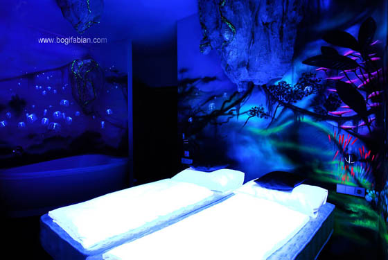 Dreamy Glowing Murals Only Visible Under UV Light