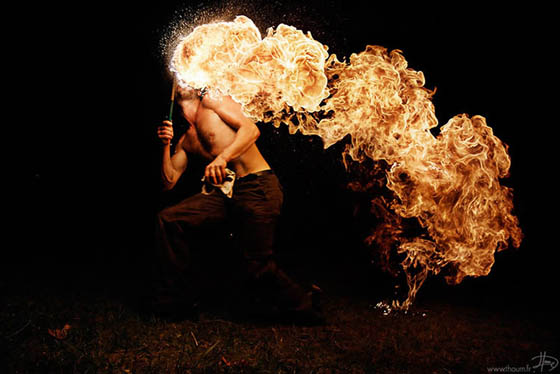 15 Stunning Photos of Play with Fire
