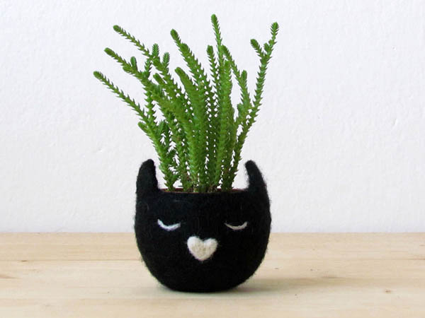 Adorable AnimalPlanters: Turn Your Flower Pots Into Cute Animals