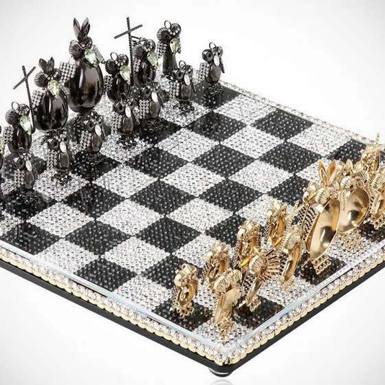 15 Creative and Unusual Chess Set Designs - Design Swan