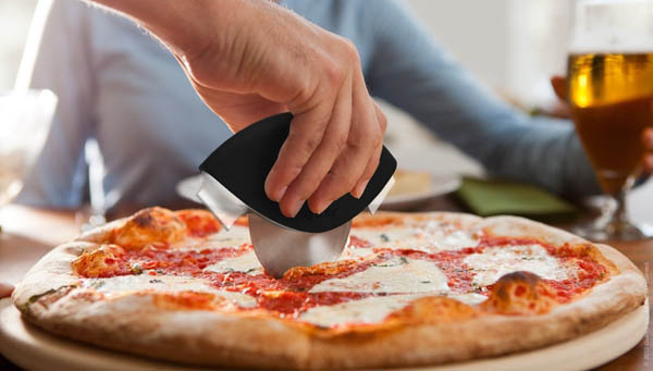 12 Cool and Unusual Pizza Cutter