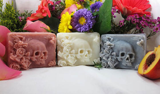 Skull-Shaped Artisan Soaps, Do You Want to Bath With It?