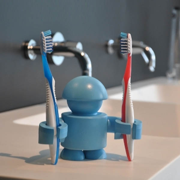 9 Cool and Unusual Toothbrush Holders