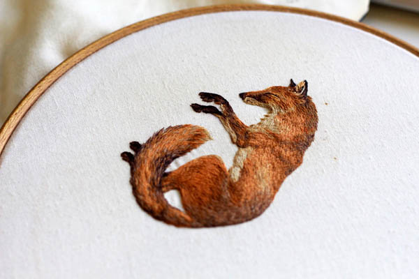 Realistic Densely Embroidered Animals by Chloe Giordano