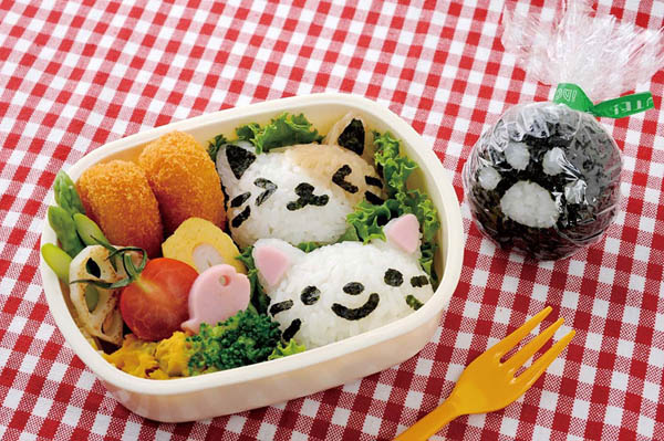 Cute Kitties Rice Ball Mold and Seaweed Cutter