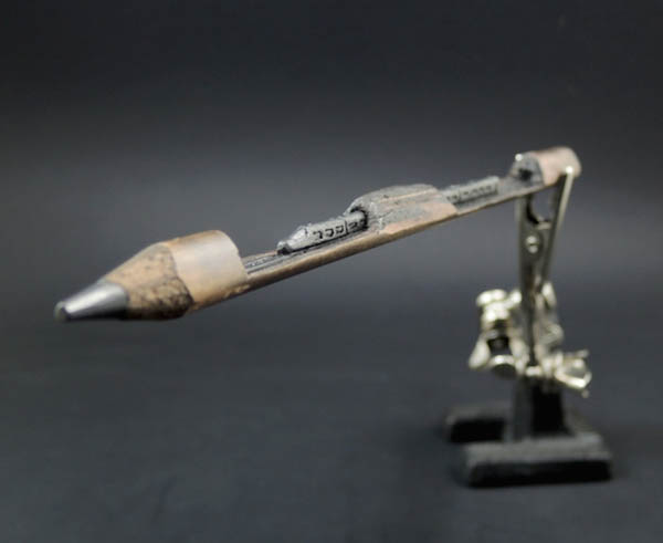 Stunning Pencil Tip Sculpture by Jasenko Đorđević