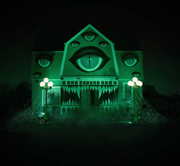 House with Eyes: Haunted House by Christine McConnell