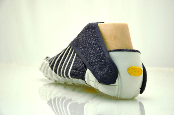 Furoshiki Shoes: a Japanese Wrapping Cloth Inspired Shoes Which Fit Your Feet Perfectly