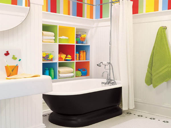 Create a Kids Friendly Bathroom