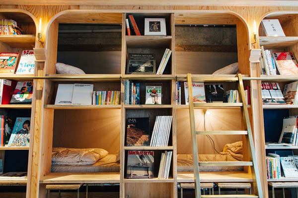 Book and Bed Hotel: Probably Most Attractive Hotel for Book Lover