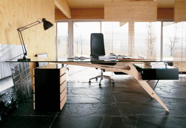 Find Your Perfect Office Desks