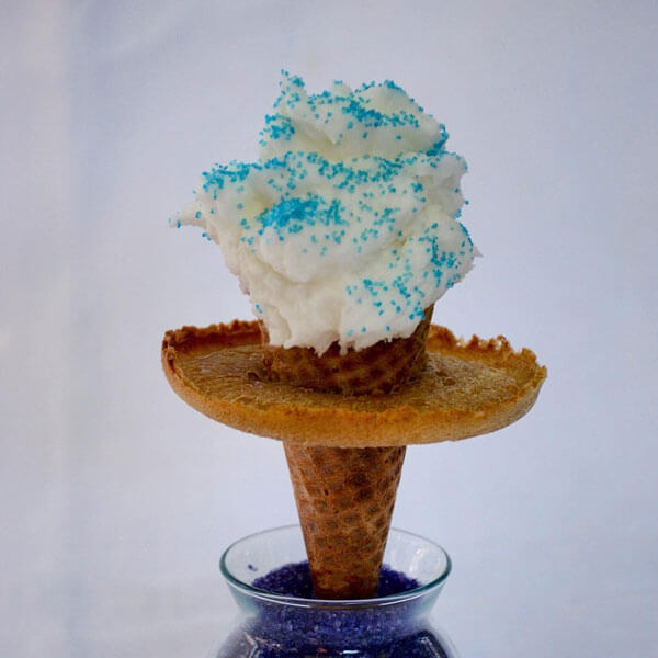 Drip Drop: an Edible Icecream Ring Prevents Melting Icecream from Making a Mess