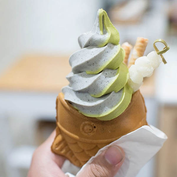 Taiyaki Icecream: Adorable Fish-shaped Icecream Cone