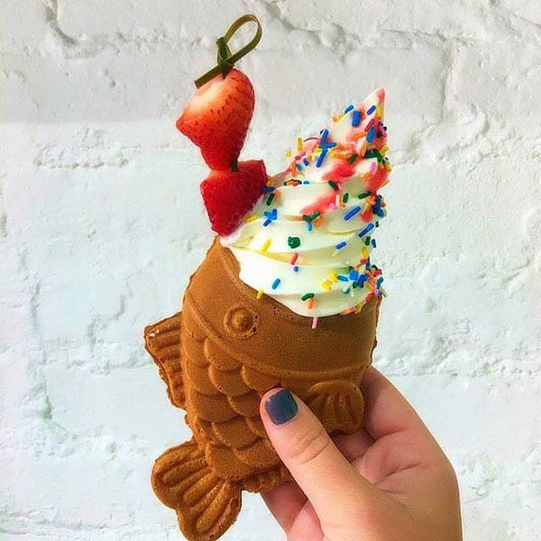 Taiyaki Icecream: Adorable Fish-shaped Icecream Cone