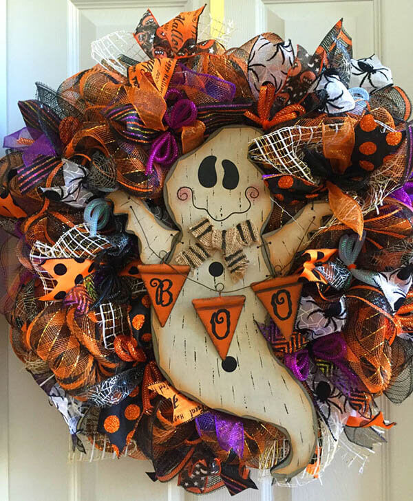 30 Creepily Awesome Halloween Wreaths Meet All Your Need