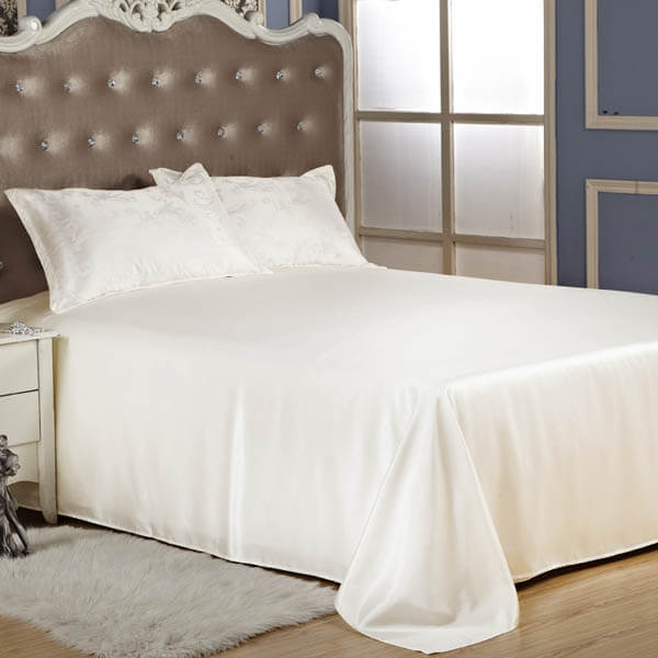 Silk Bedding: Brings You an Unparalleled Sleeping Experience