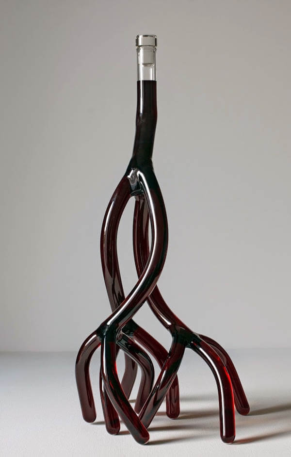 Strange Decanters: Hand-blown Exquisite Wine Decanters by Etienne Meneau