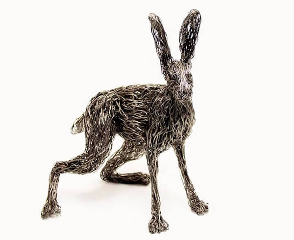 Wire Animal Sculptures in Motion by Candice Bees