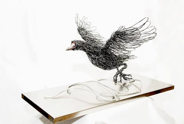 Wire Animal Sculptures in Motion by Candice Bees