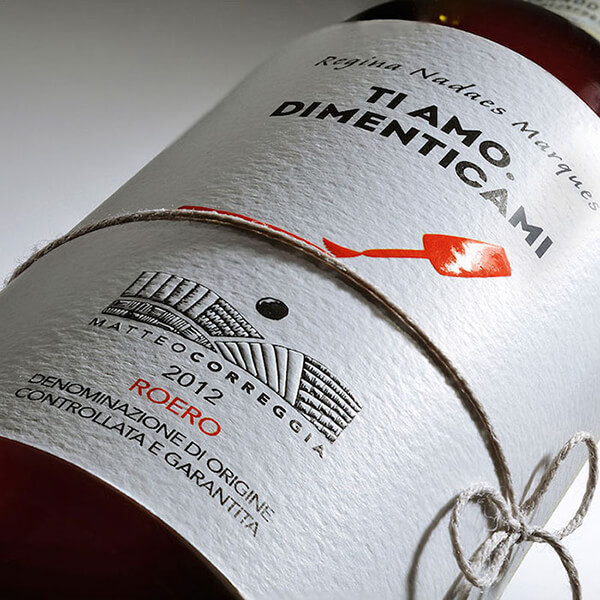 Innovative Wine Bottle Packaging Design Comes With Short Stories on Labels