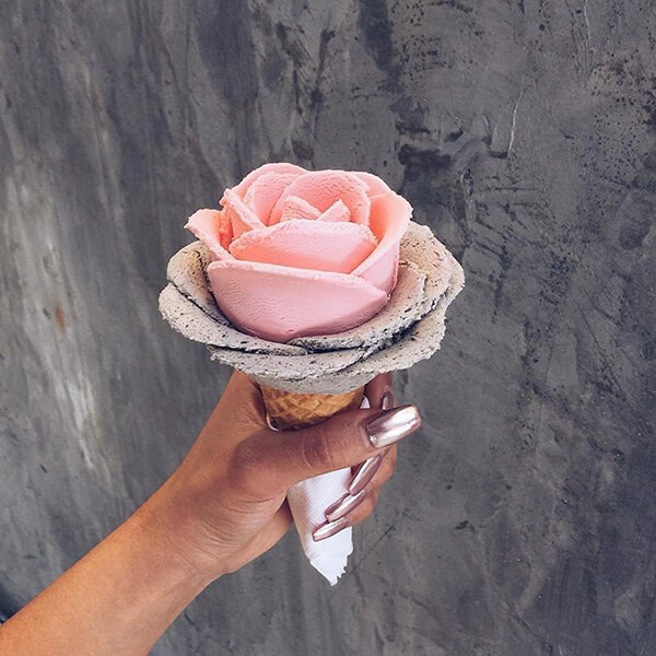 Gelato Flower Icecream is Too Pretty To Eat