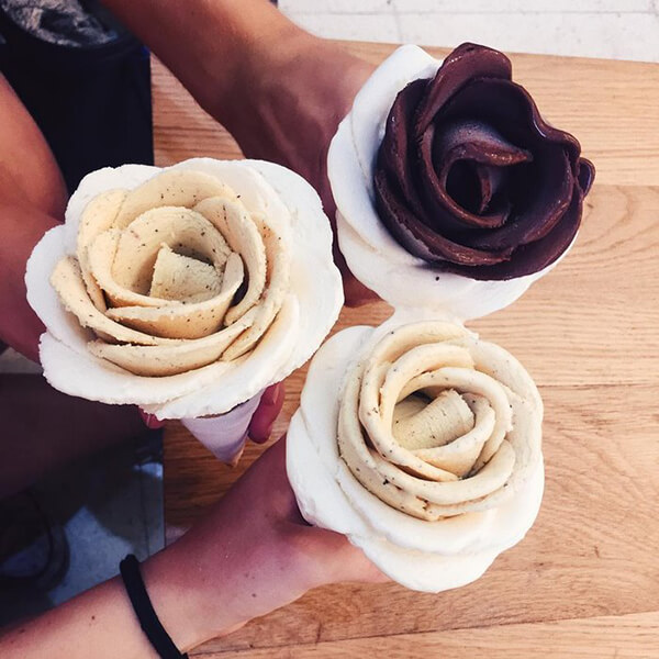 Gelato Flower Icecream is Too Pretty To Eat