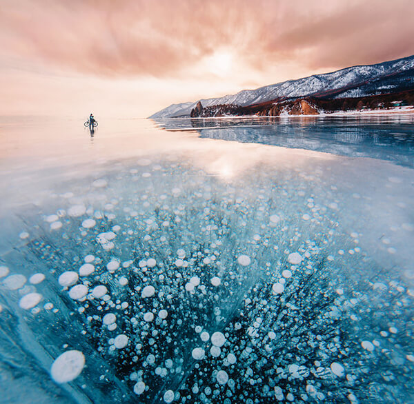 Majestic and Fairy Photography of Frozen Lake Baikal