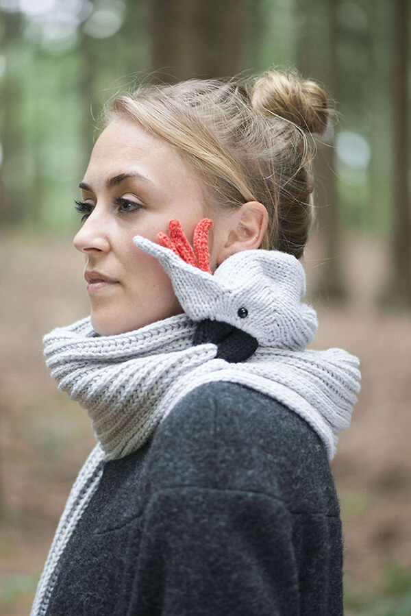 7 Unusual Scarves Keep You Warm and In Style