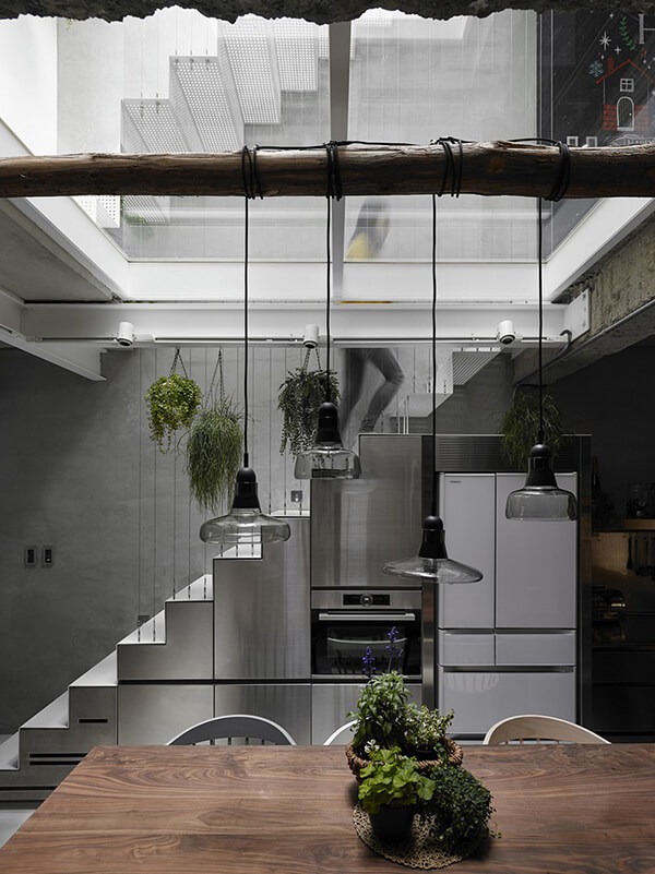 House W: The Unusual Old Three-story Townhouse with Glass Floor in Taipei