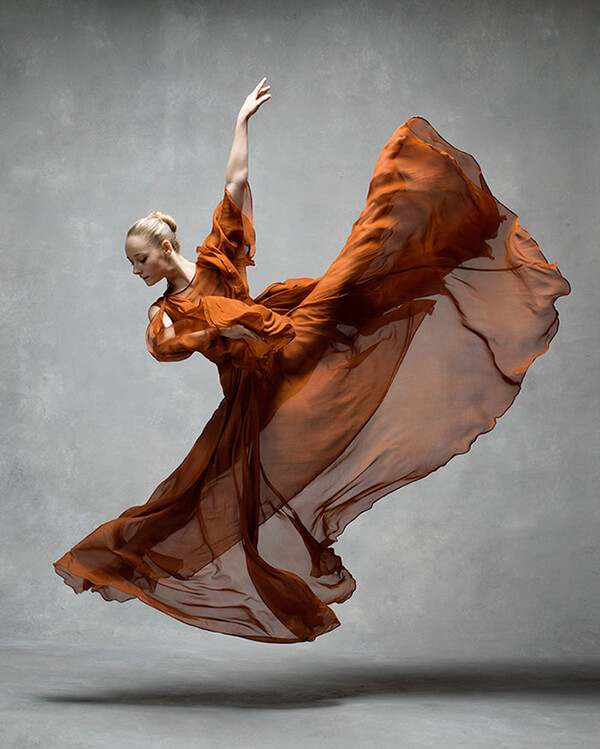 NYC Dance Project: Stunning Photos of Dancers in Motion