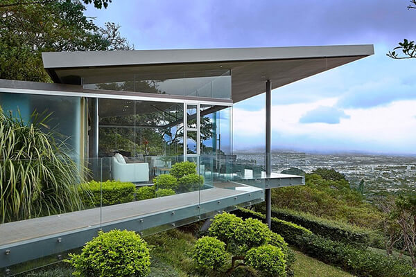 Open Glass House with Spectacular View of San Jose City