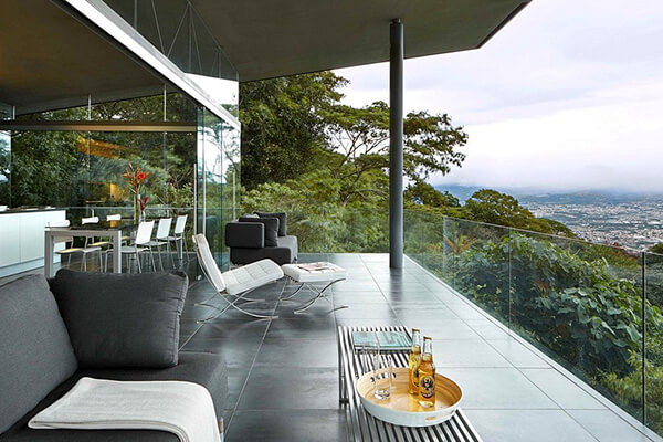 Open Glass House with Spectacular View of San Jose City