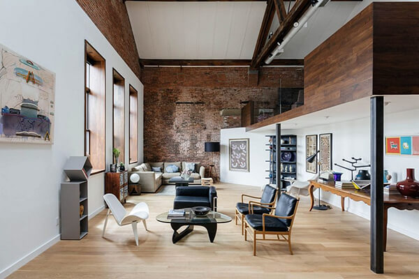 Unusual Tall Loft Design in New York City