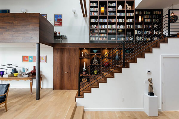 Unusual Tall Loft Design in New York City